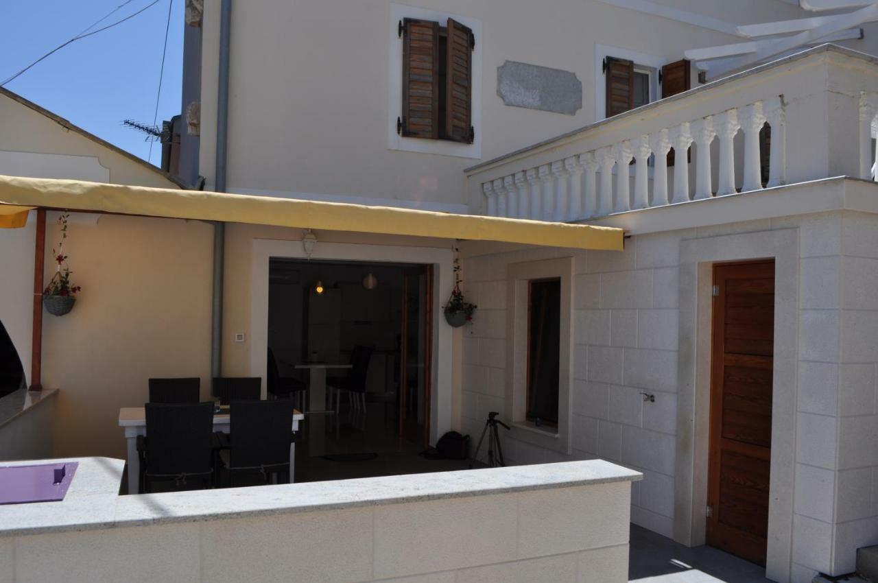 Bay Sascica Apartamento Sali Exterior foto